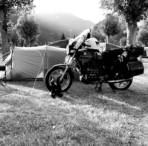 marc-moto-blackwhite marc-moto-blackwhite